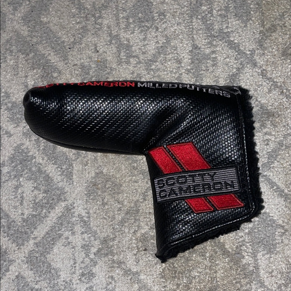 Scotty Cameron Black and Red Blade Putter Headcover